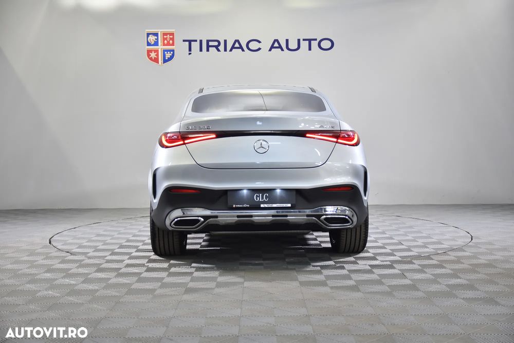 Mercedes-Benz GLC Coupe 300 4MATIC MHEV - 5