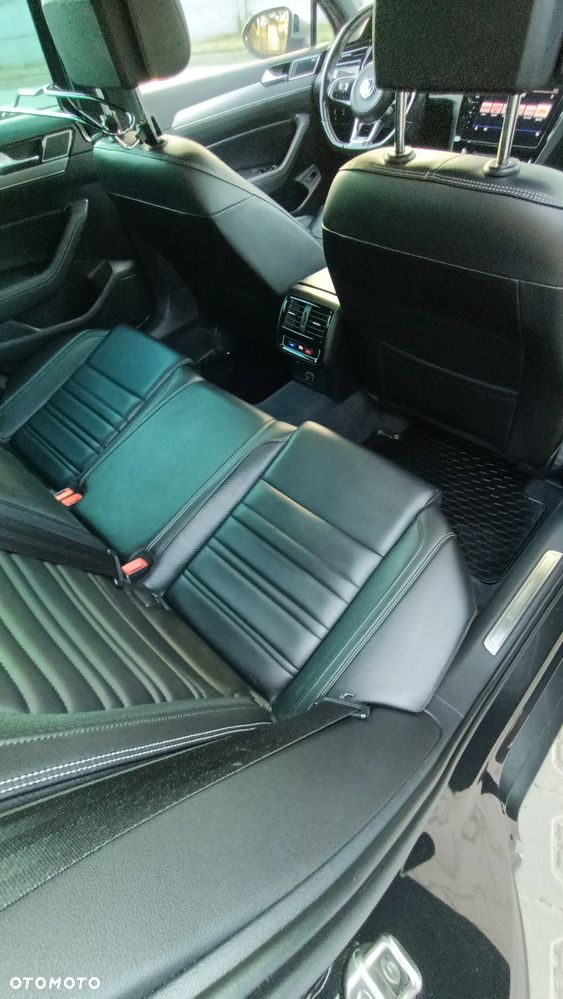 Volkswagen Passat 2.0 TDI BMT Highline - 20