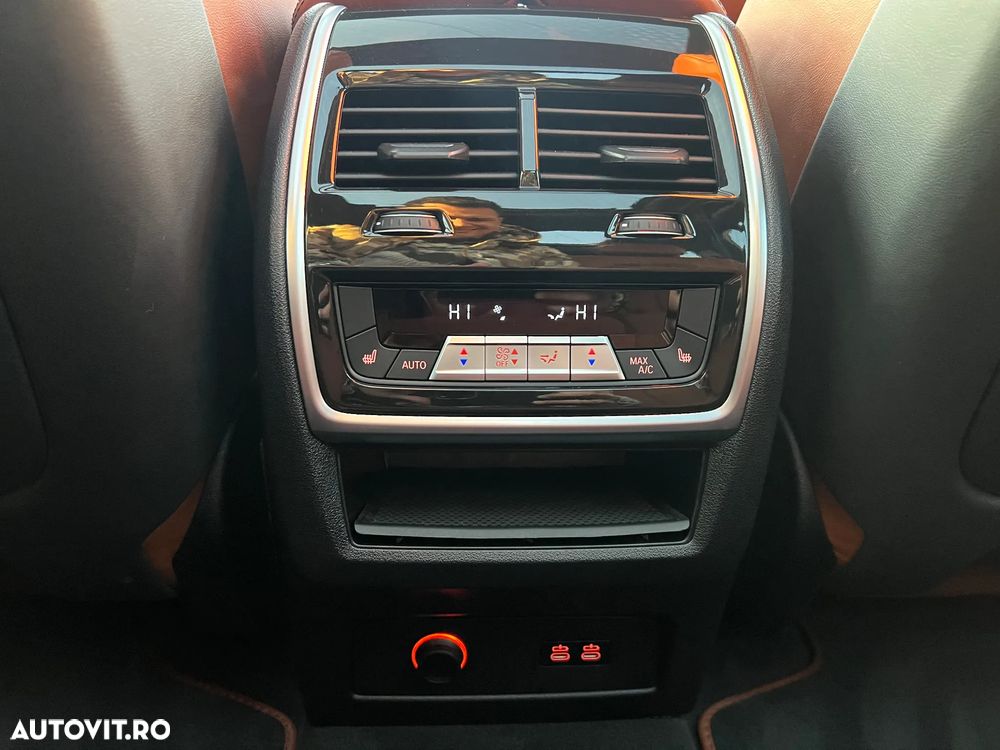 BMW X7 2024 — imagine 35