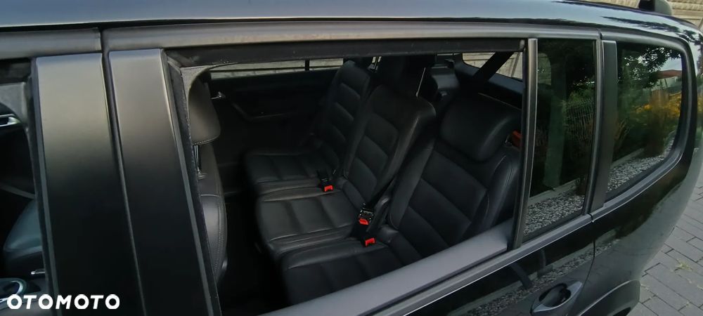 Volkswagen Touran 1.4 TSI DSG Cross - 7