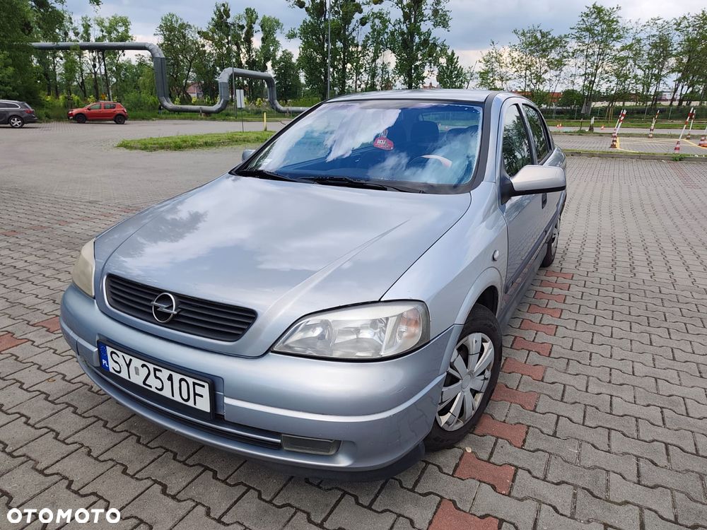 Opel Astra - 1
