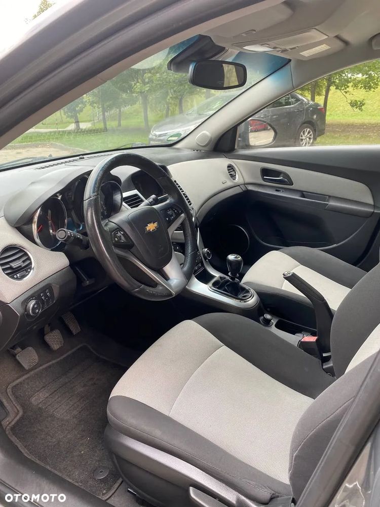 Chevrolet Cruze 2.0 D LT - 6