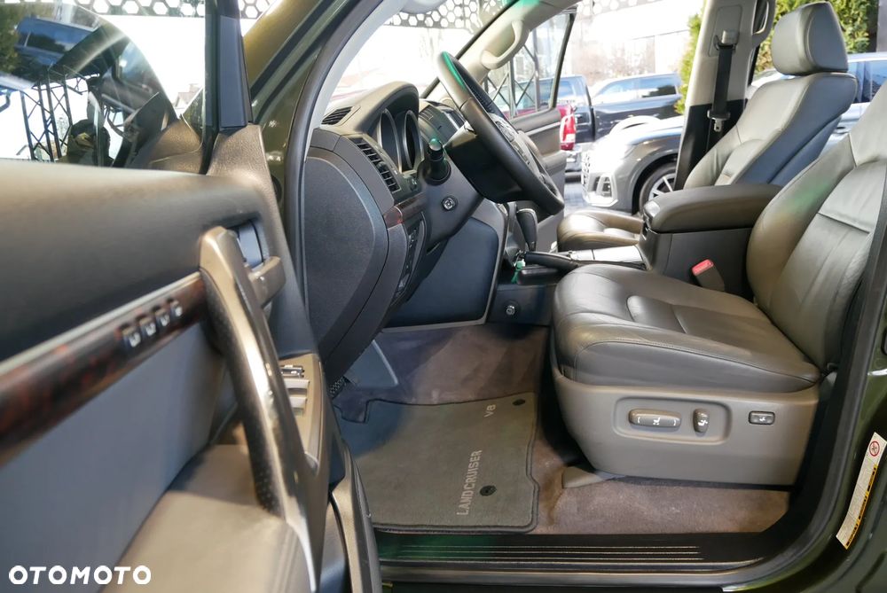 Toyota Land Cruiser ver-lc-4-5-d--4d-sol - 28