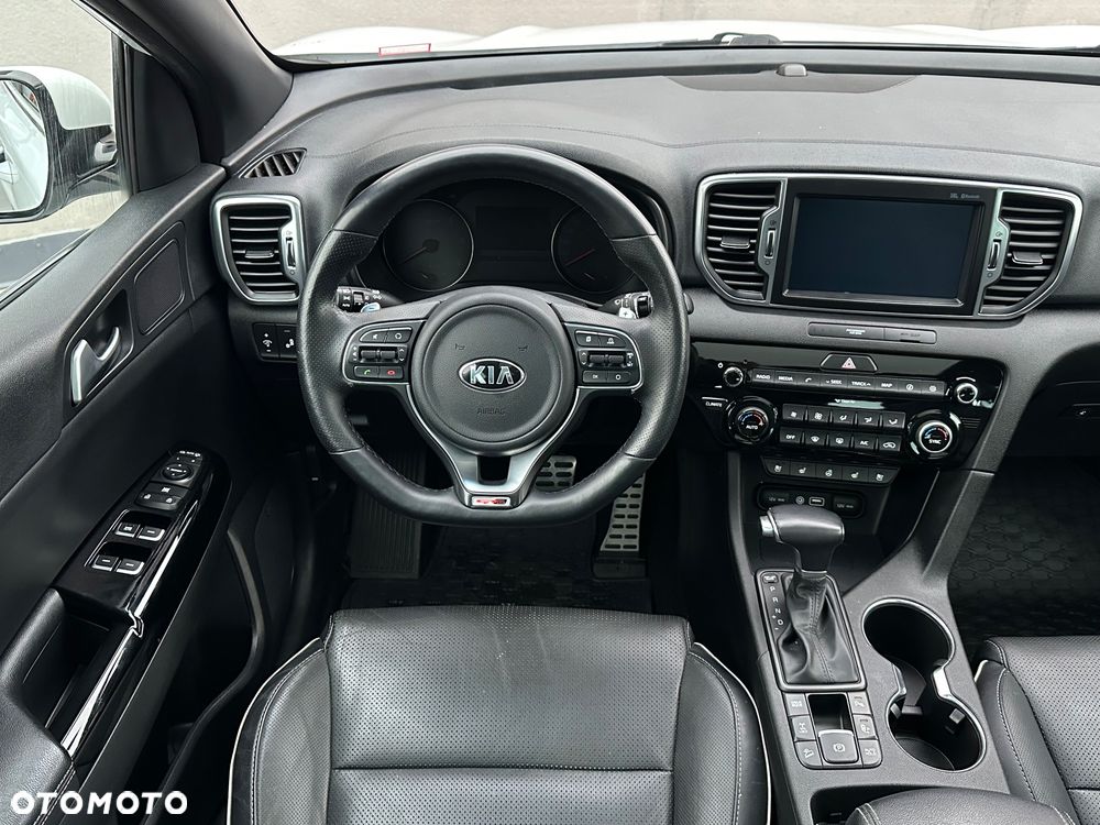 Kia Sportage 2,0 CRDI AWD GT Line - 25
