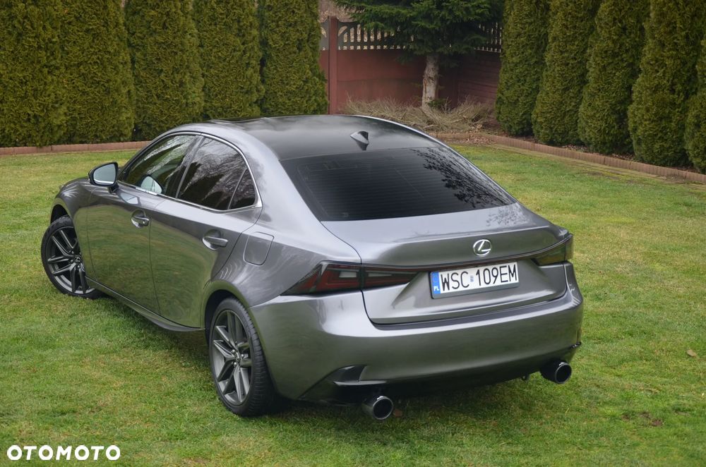 Lexus IS 250 F Sport - 9