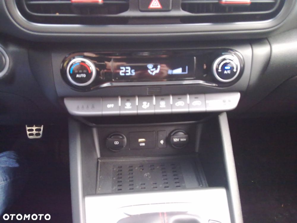 Hyundai Kona 1.0 T-GDI 48V-Hybrid N Line - 32