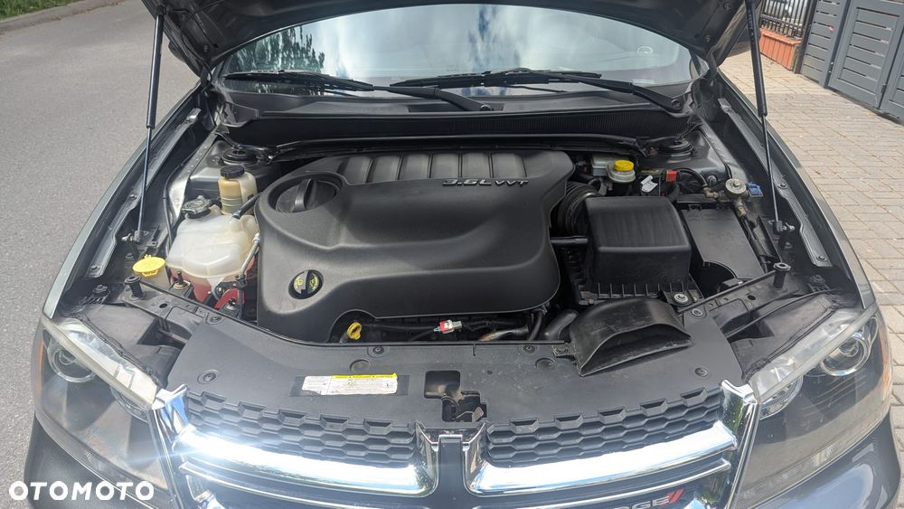 Dodge Avenger - 19