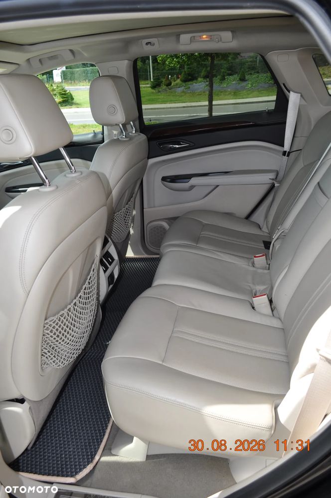 Cadillac SRX 3.6 V6 AWD Sport Luxury - 23