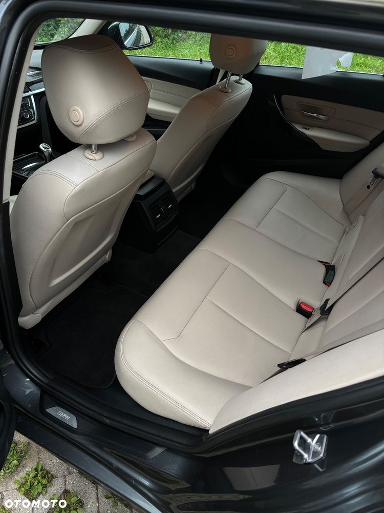 BMW Seria 3 316d Luxury Line - 10