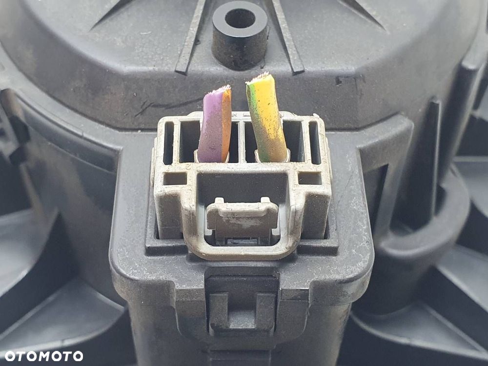 WENTYLATOR DMUCHAWA NAWIEWU FORD B-MAX EU AV11-13404-AG BOSCH 0130115579 - 4