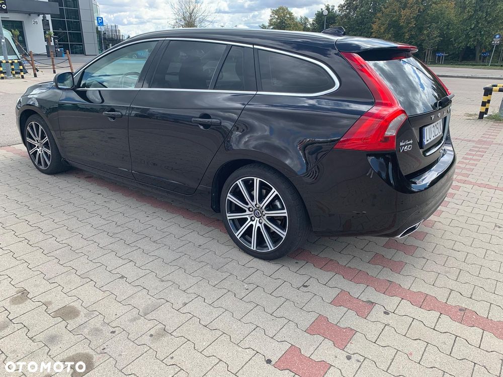 Volvo V60 T5 Geartronic Momentum - 10