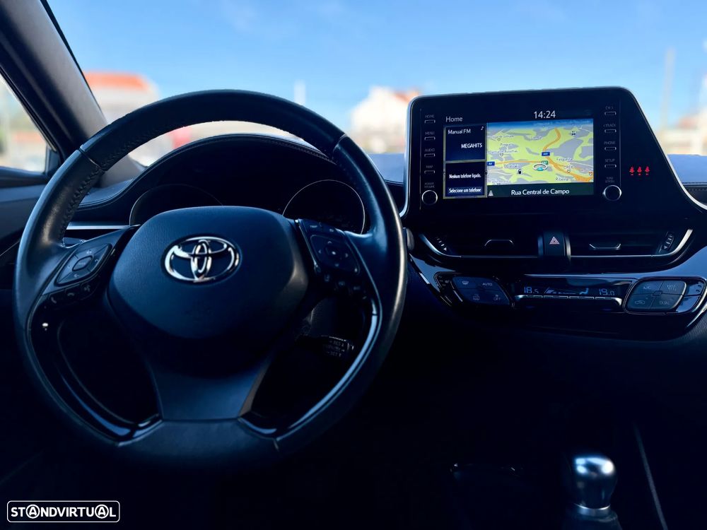 Toyota C-HR 1.8 HSD Exclusive+P.Luxury - 16