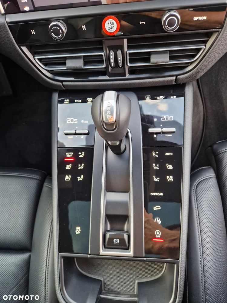 Porsche Macan T PDK - 19
