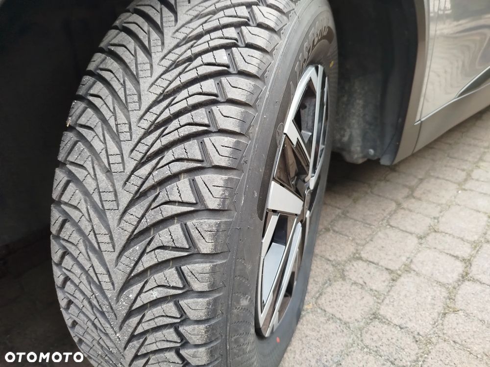 Peugeot 2008 136 Active - 27