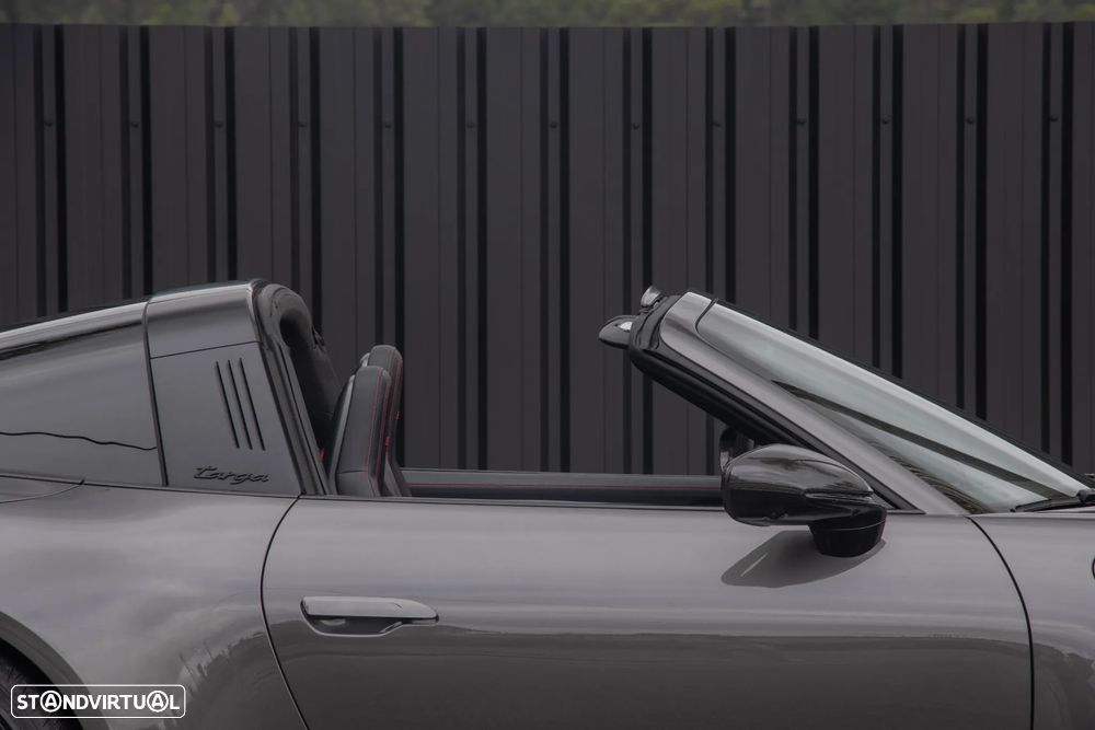 Porsche 911 (992) Targa 4 GTS PDK - 29