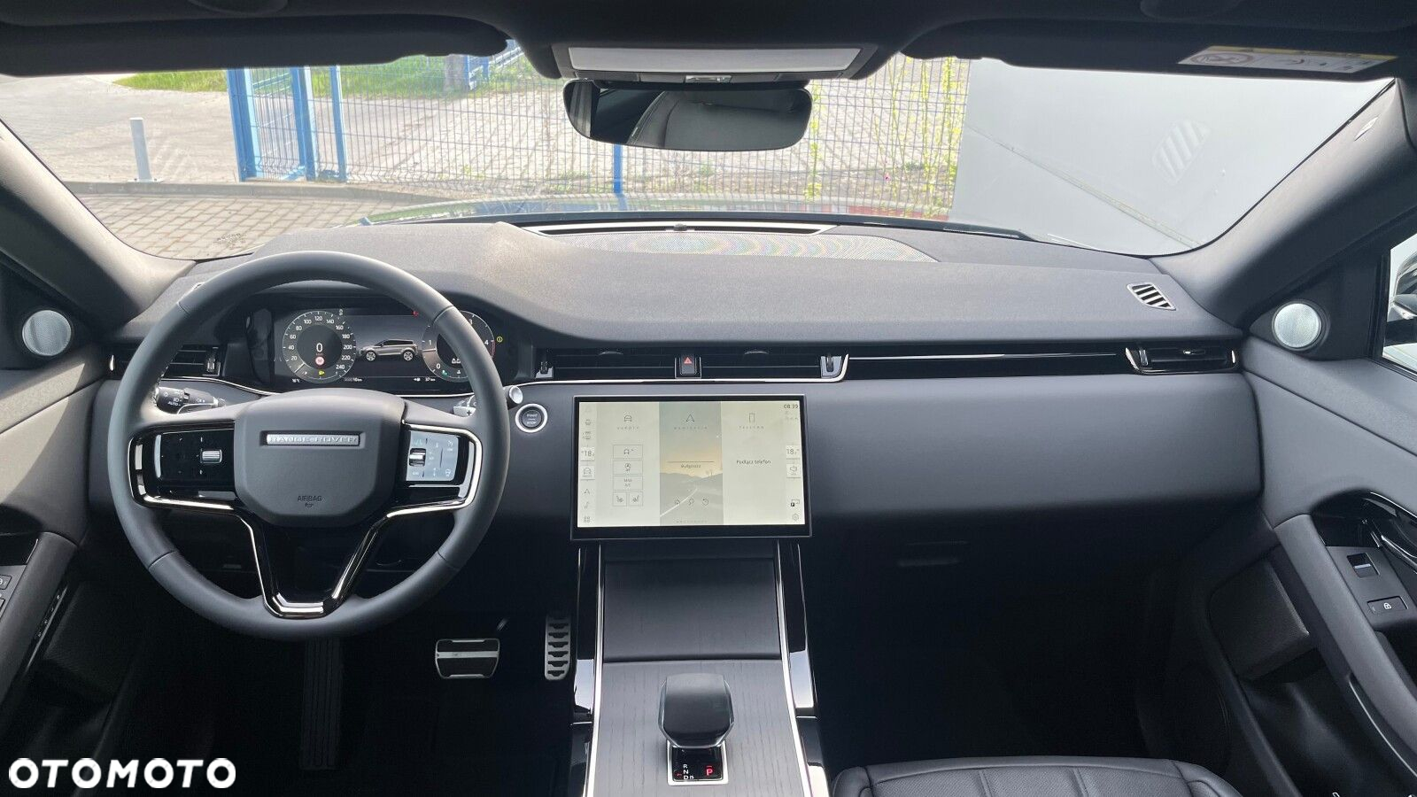 Land Rover Range Rover Evoque - 12