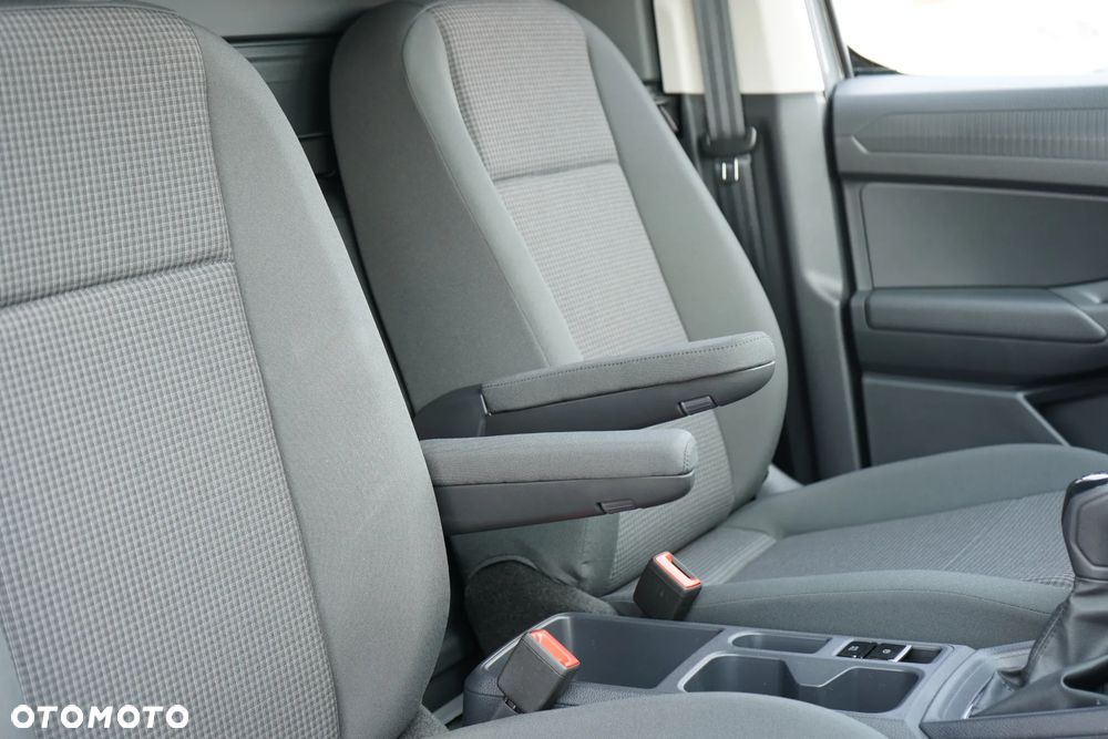 Volkswagen Caddy Cargo - 24