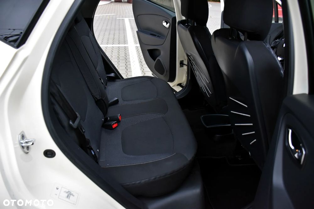 Renault Captur 0.9 Energy TCe Life EU6 - 29