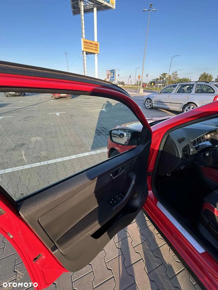 Skoda Fabia 1.2 TSI Monte Carlo - 10
