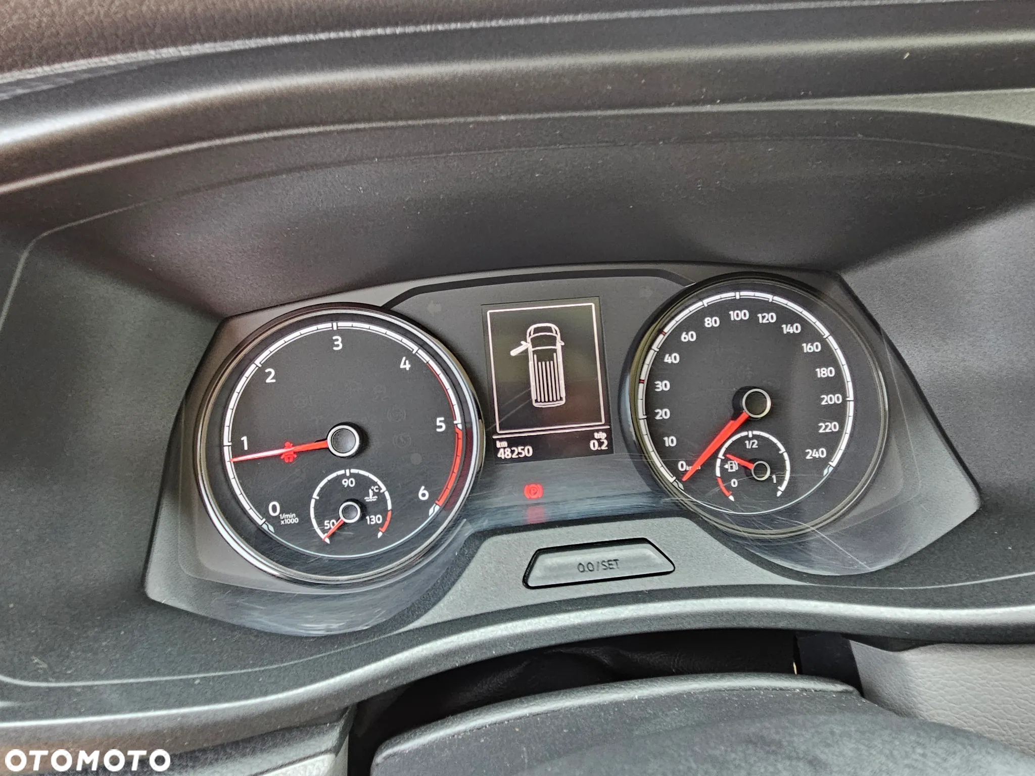 Volkswagen Caravelle 6.1 2.0 TDI L2 Comfortline - 30