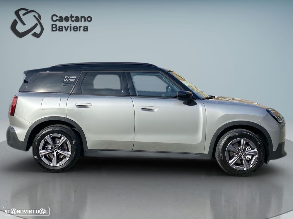 MINI Countryman D Classic M - 19