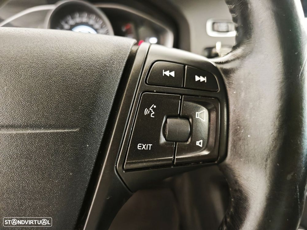 Volvo V60 D2 Geartronic Powershift Edition - 27