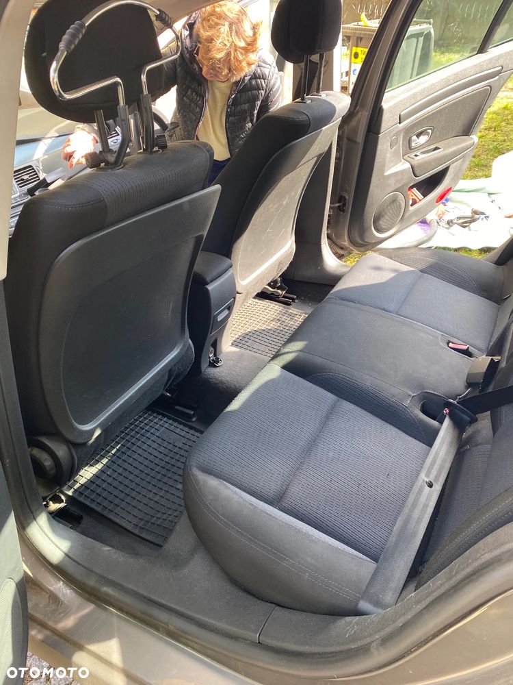 Renault Laguna 2.0 DCi Dynamique - 7