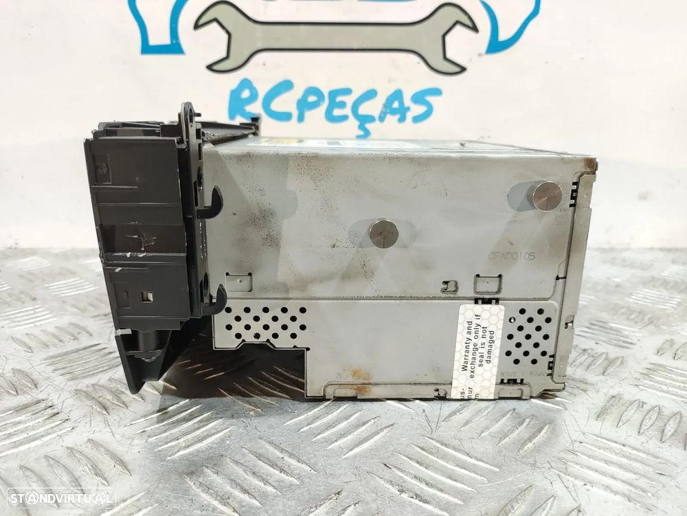 Autorádio original Mercedes W204 - 9