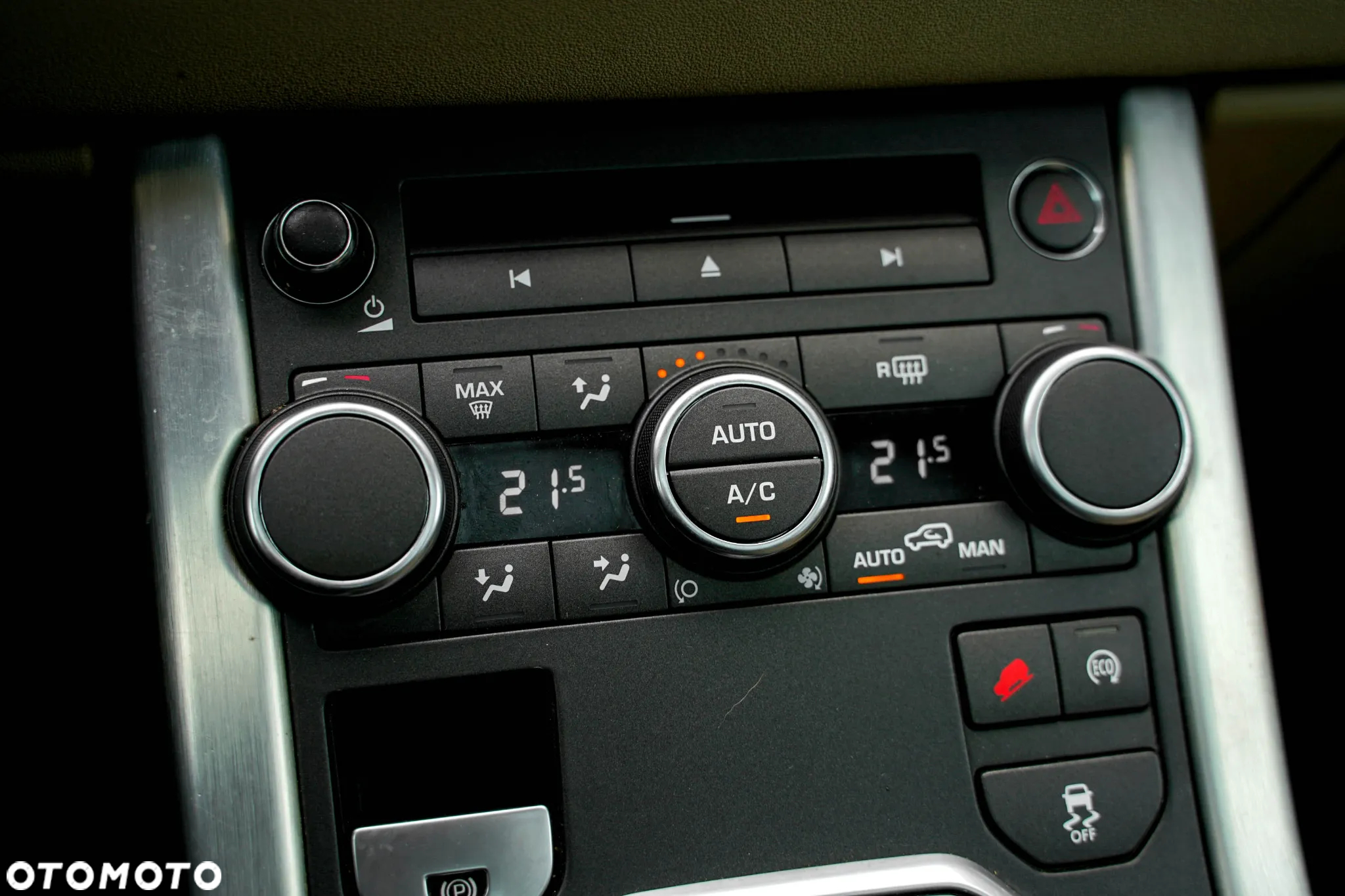 Land Rover Range Rover Evoque 2.0Si4 Prestige - 29