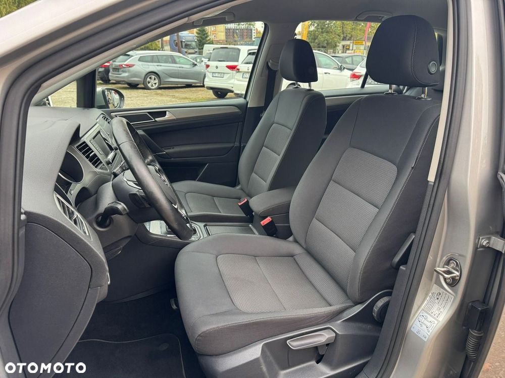 Volkswagen Golf Sportsvan - 25