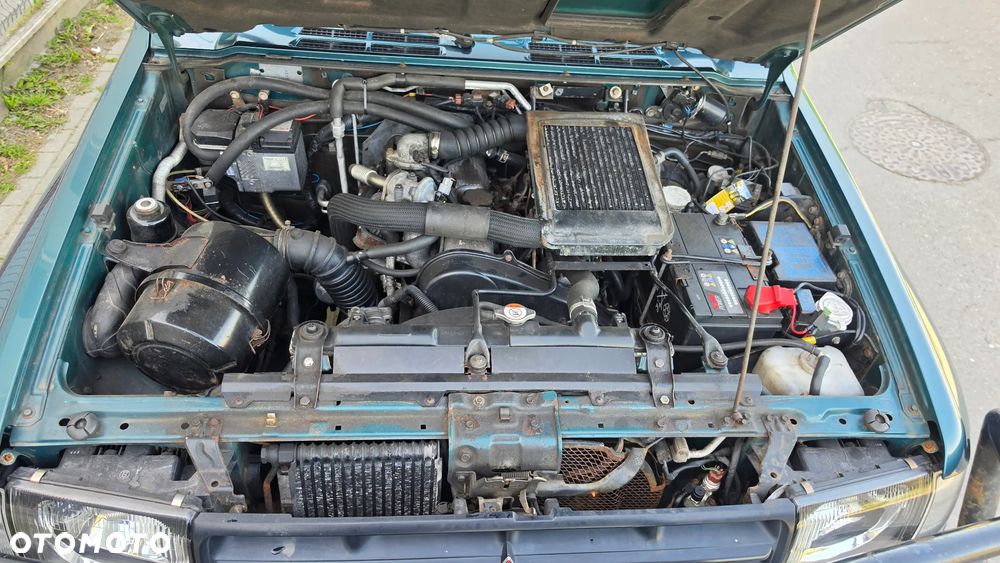 Mitsubishi Pajero - 6