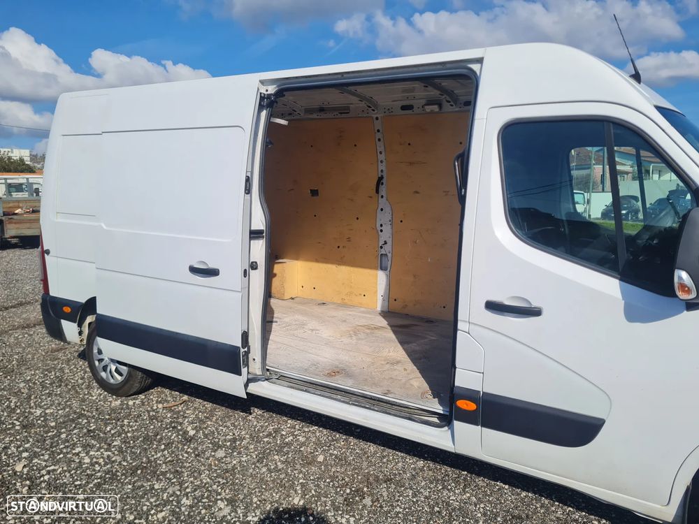 Opel Molvano L3H3 2.3 CDTi - 6