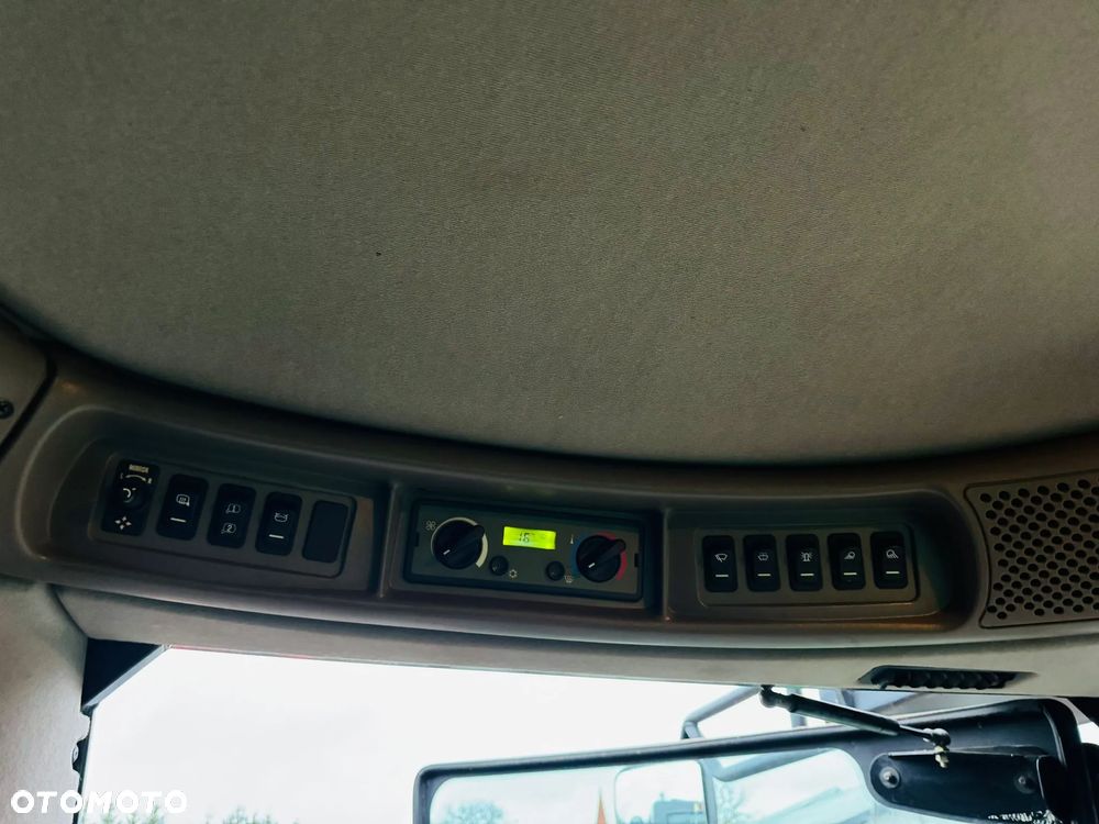 Case IH AFH 8010 - 10