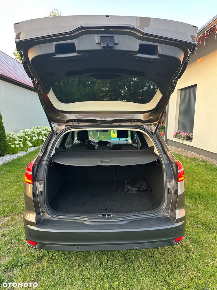 Ford Focus 1.0 EcoBoost Trend Edition Business - 5