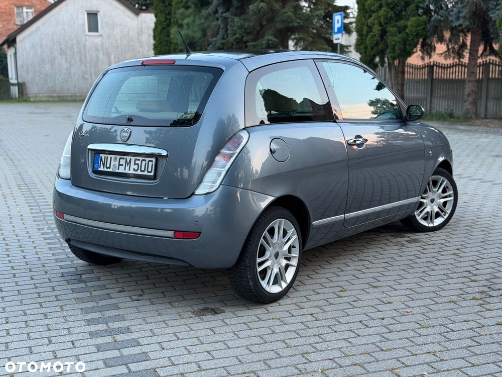 Lancia Ypsilon Y 1.4 8v Platino - 7
