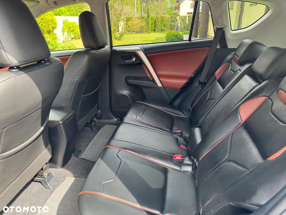 Toyota RAV4 2.0 D-4D 4x4 Executive - 10
