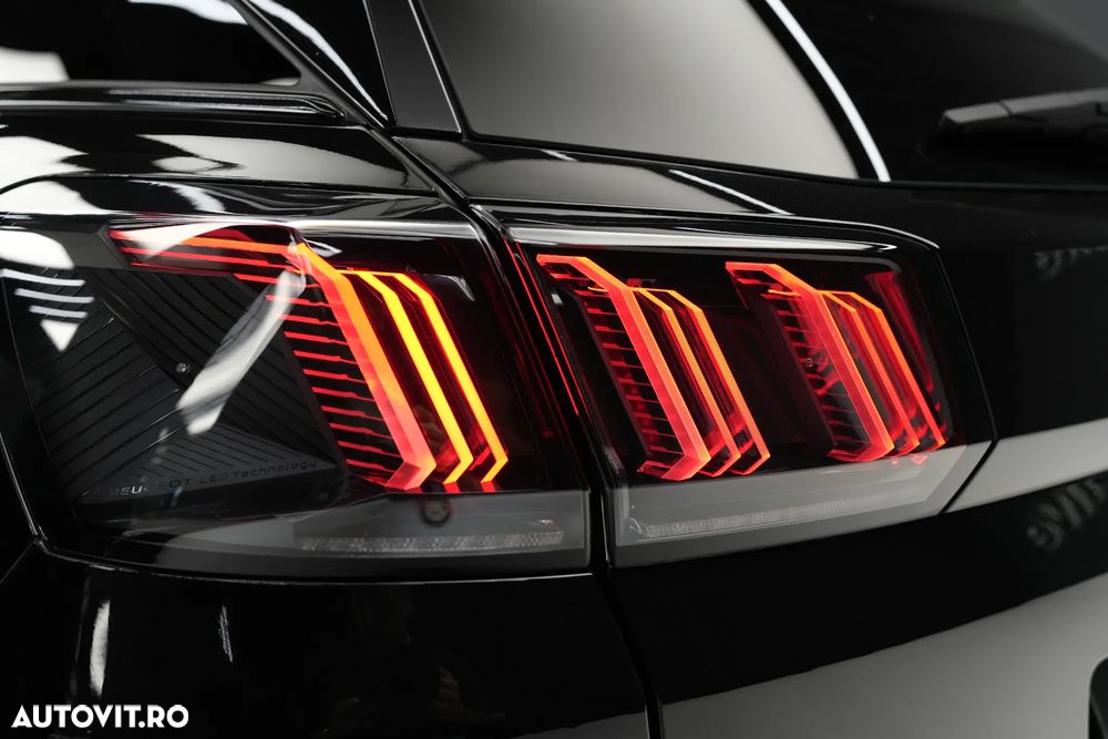 Peugeot 3008 PHEV 300 EAT8 4X4 GT - 30