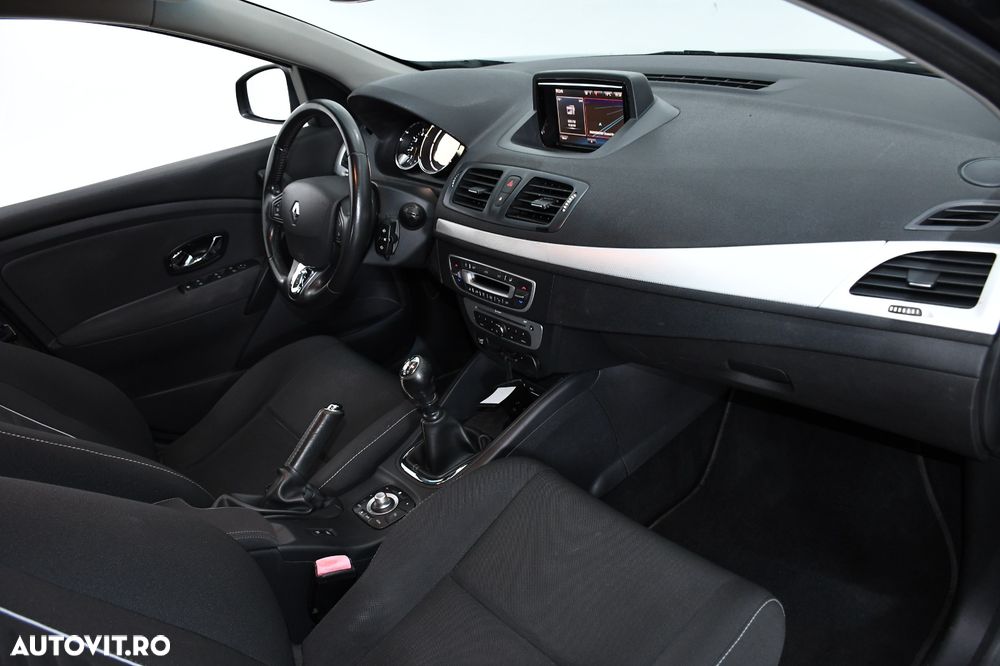 Renault Megane ENERGY dCi 130 Start & Stopp Luxe - 8