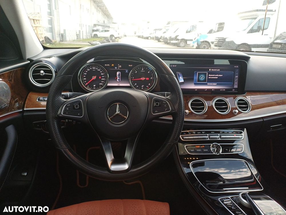 Mercedes-Benz E 220 d Aut. - 10