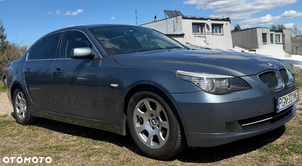 BMW Seria 5 520d Edition Exclusive - 15