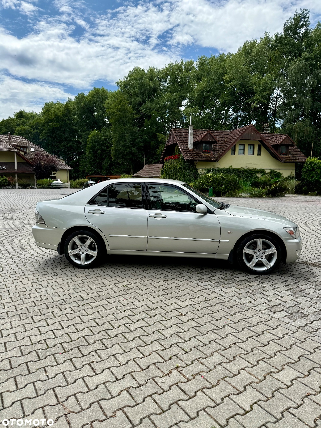 Lexus IS - 5