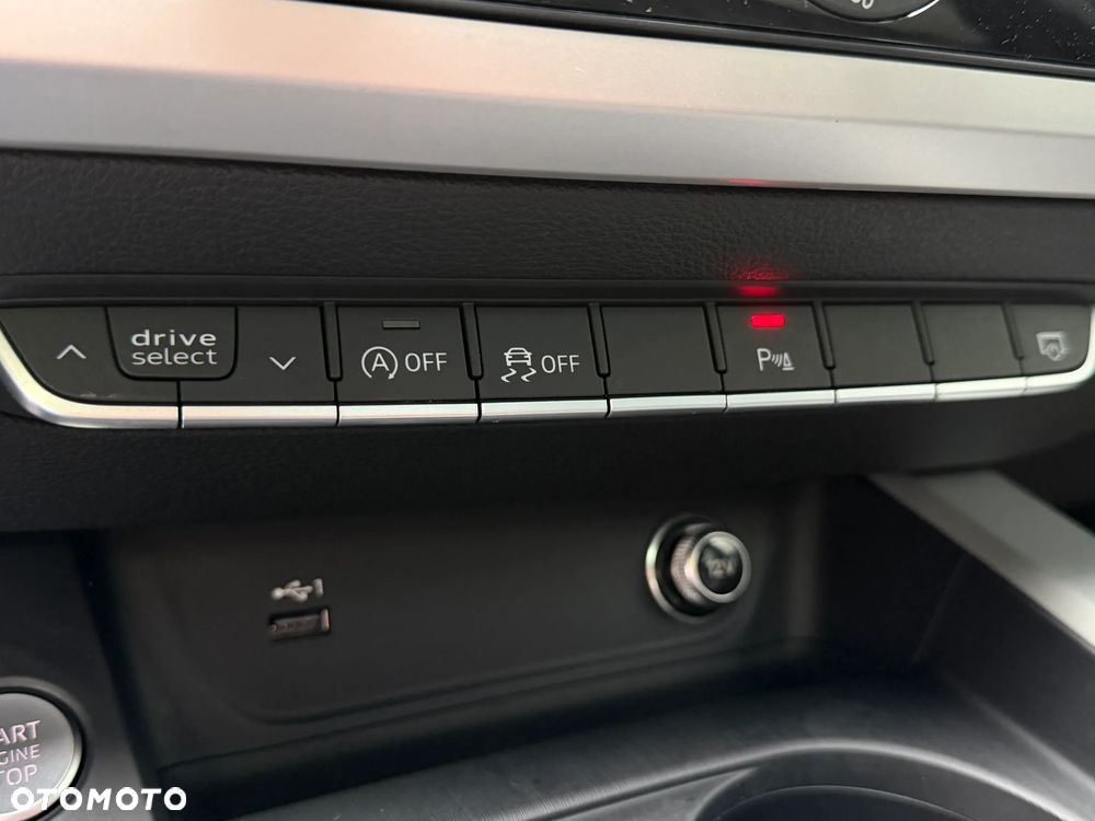Audi A4 Avant 2.0 TDI S tronic design - 34