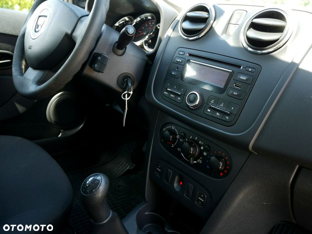 Dacia Logan 1.2 16V Access - 17