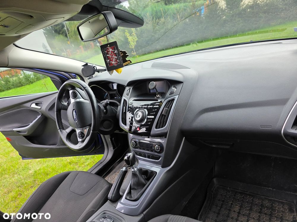 Ford Focus 1.6 TDCi Edition - 8