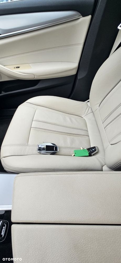 BMW Seria 5 520d mHEV Luxury Line - 12