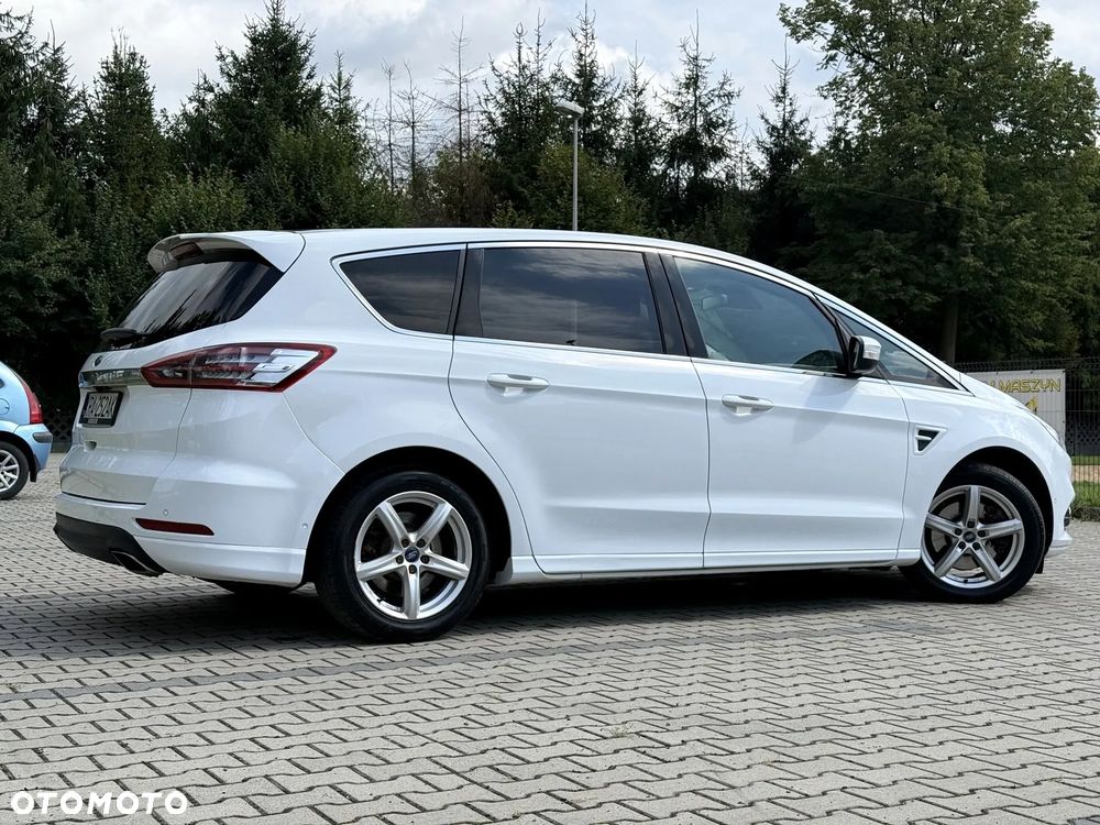 Ford S-Max 2.0 TDCi Titanium PowerShift - 34