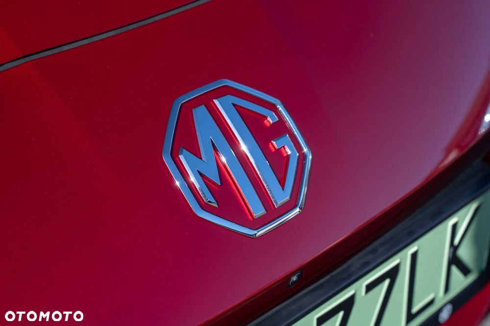 MG Cyberster 77kWh AWD Czarny Dach - 9