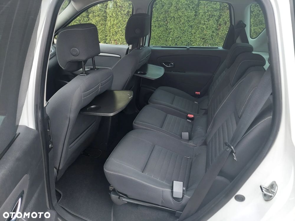 Renault Scenic 1.5 dCi Limited EDC - 10