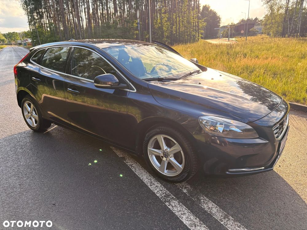 Volvo V40 D2 Drive-E Kinetic - 2