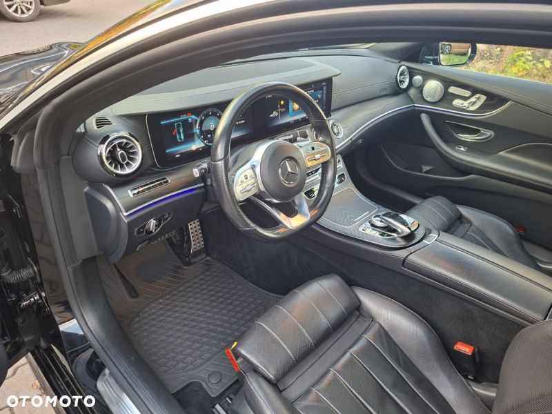 Mercedes-Benz Klasa E 400 d 4-Matic 9G-TRONIC - 14
